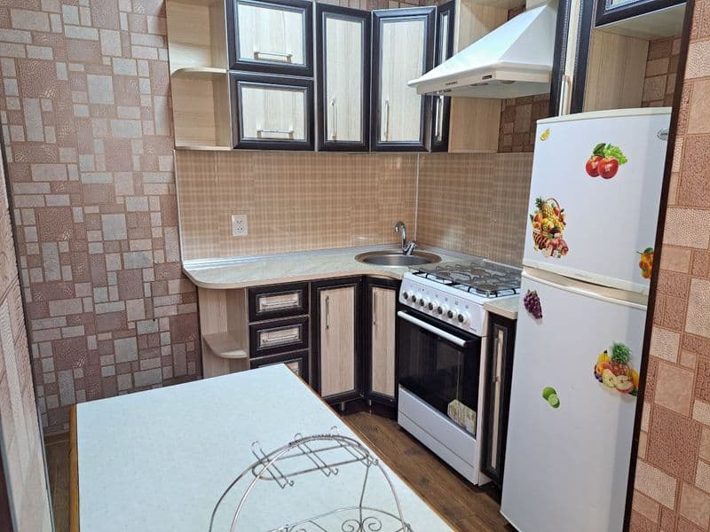 Сдаётся 3ком.квартира 2 <br />
  этаж, Евроремонт. Комфортна — фото 3