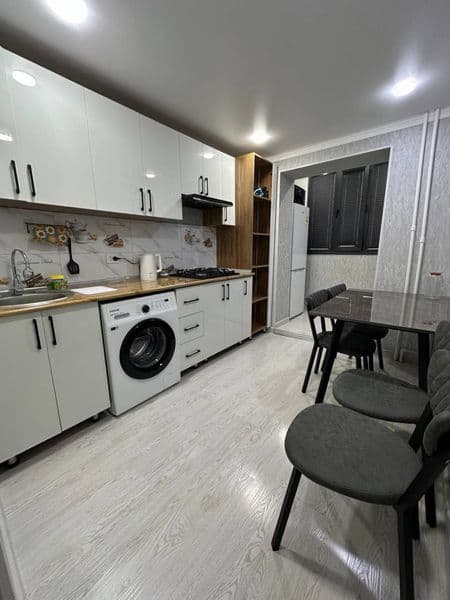 Чиланзар 4 <br />
Метро М Улугбек. Парк Гафура Гуляма ляма<b — фото 2