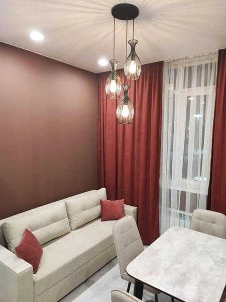 Сдаётся квартира на Ц2 ‼️<br />
Ориентир - Алайский рынок<br