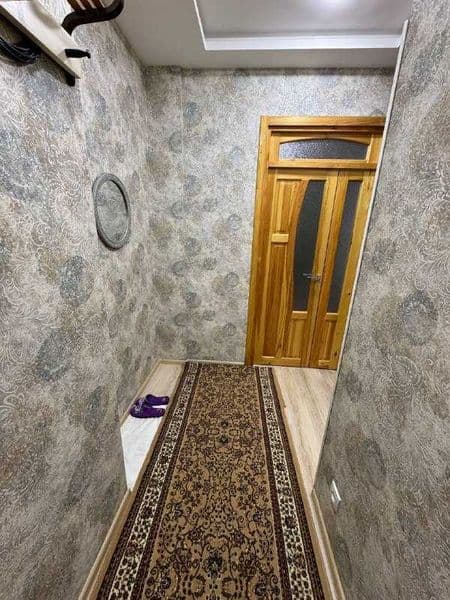 Сдаётся 1-х комнатная квартира переделанная в двух комнатную — фото 2