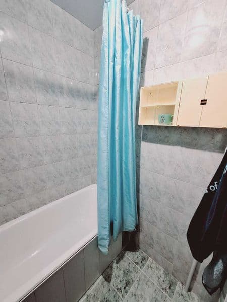 Квартира 4-х ком., в хорошем состоянии, полностью меблирован — фото 3