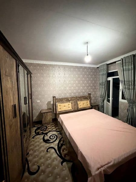 Яшнабадский район, рядом со станцией метро «Дустлик». 2-комн