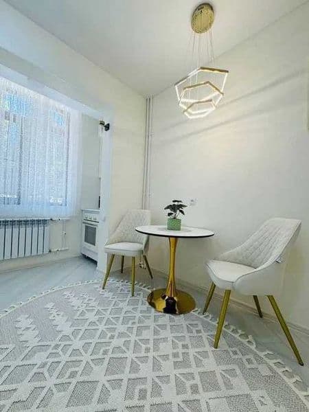 Район: Мирабад<br />
Адрес: Mirabad Avenue<br />
<br />
Комн — фото 5