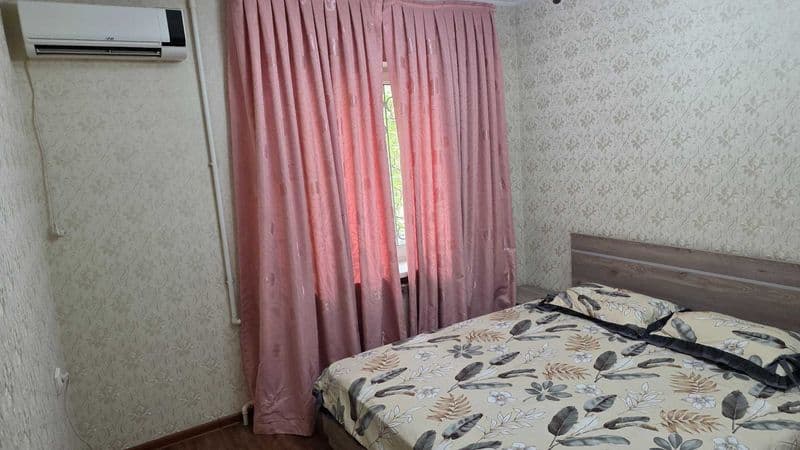 Сдам свою благоустроенную 2-х комнатную(переделана в 3-х ком — фото 4