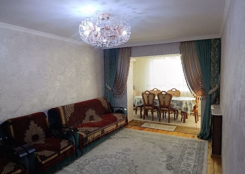 Аренда 3/5/5 64м² Максим горький <br />
Возле кафе cake clab