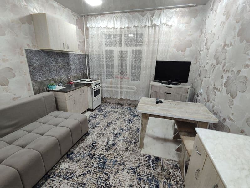 Сдаётся 1 ком кв/3 этаж/4, бывшее общежитие, уютная квартира — фото 4