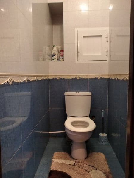 Сдаётся одно место в комнате отмеченное галочкой, там снимае — фото 3