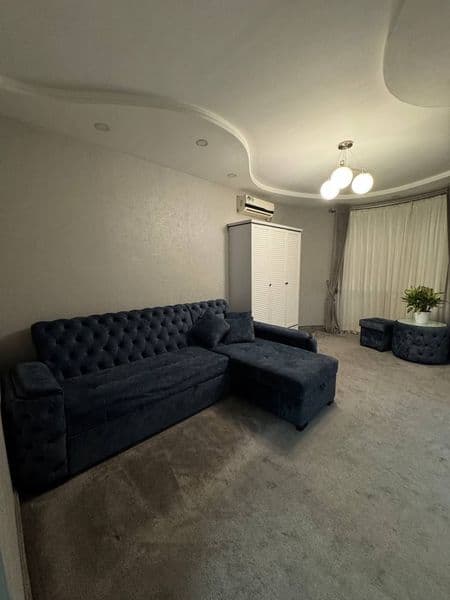 Яккасарайский район, ул. Нукусская<br />
Ориентир: Пирамиды<