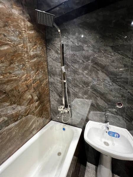 Ijara uy sampi selxoz sherilik 100$ sharoit ideal xamma nars