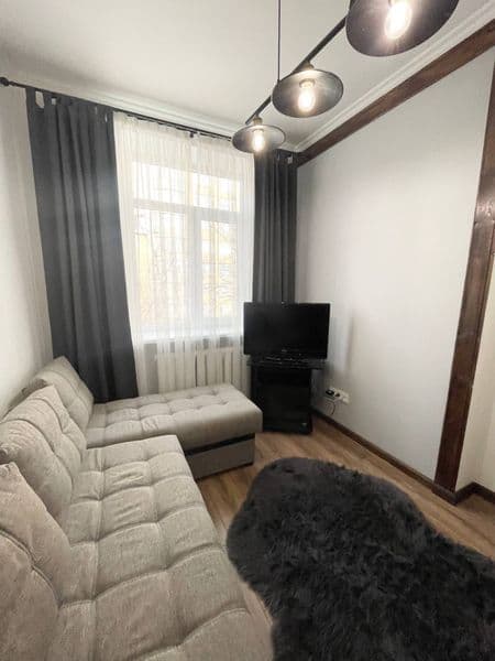 2/3/4<br />
Яшнбадский район <br />
Семья, одиночки, пары <b