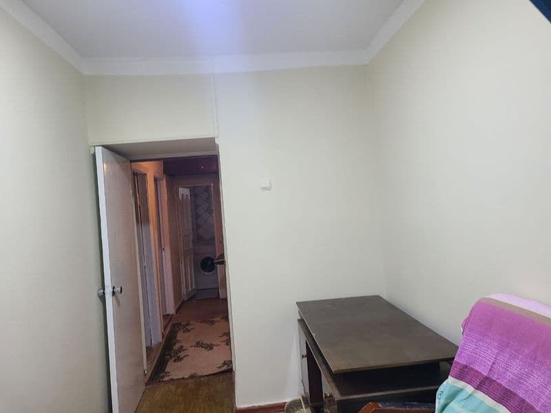 Юнусабад -4 да 5 хонали Уй ижарага берилади узок муддатга фа