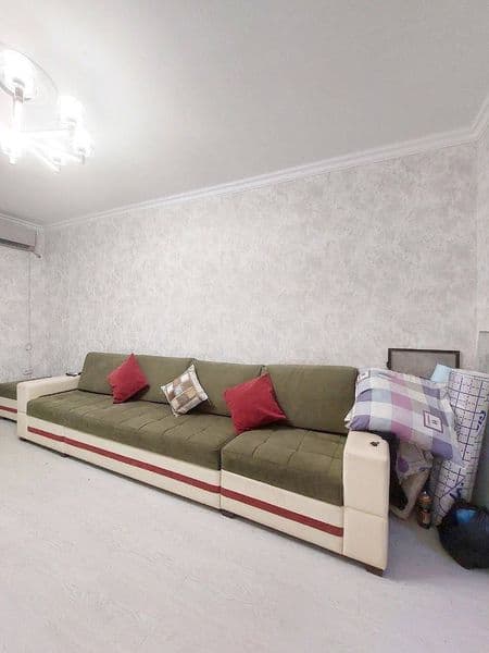 Сдается в аренду 3 комн квартира, 78 кв м, 3/5, евроремонт, 