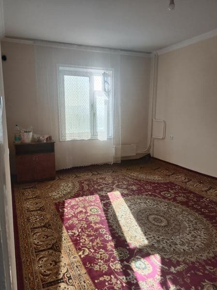Ижарага квартирага кизларни куяман 2 хона шароитлари бор