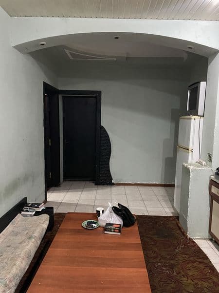 Sebzor , Tarnov restoranining orqasida , Gafur gulom metro y