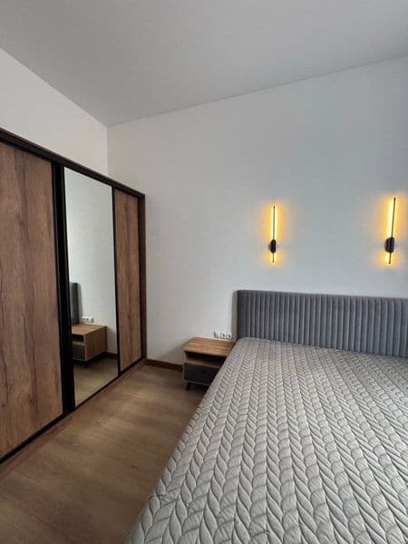 2 комнатную квартиру на 7 этаже,<br />
В квартире есть все н — фото 2