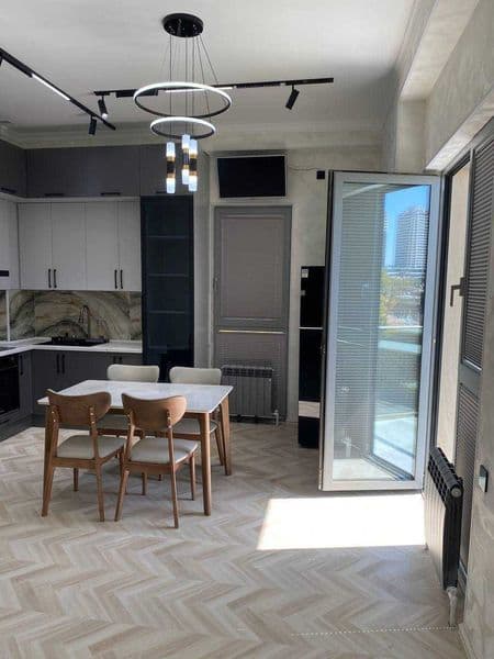 Предлагаю 2-комнатную квартиру в хорошем состоянии. Ремонт с