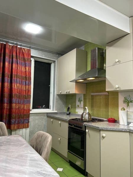 Долгосрочно в аренду на Ц4 . Квартира 3 комнаты премиум клас — фото 2