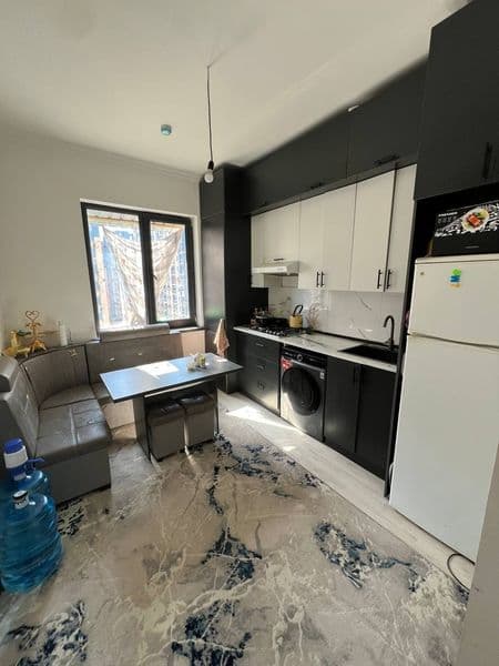 Янги дархонда арендага уй<br />
 Хамма шароитларга ега<br />