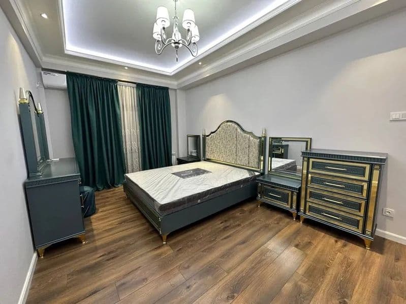 Ассалому алейкум <br />
Квартира сдаётся в аренду <br />
Сер