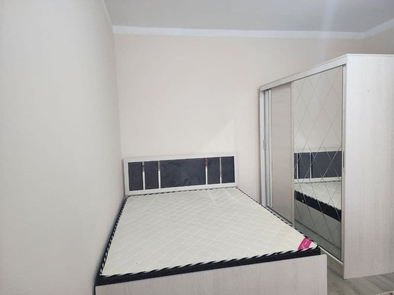 Uy o‘zimniki 1 xona yangi toza ozoda uy, sergeli 3a da 3-bek — фото 3