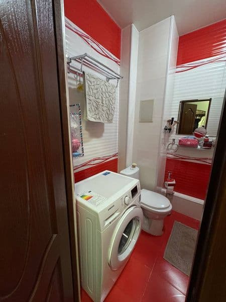 Яккасарайский район, ул. Нукусская<br />
Ориентир: Пирамид М