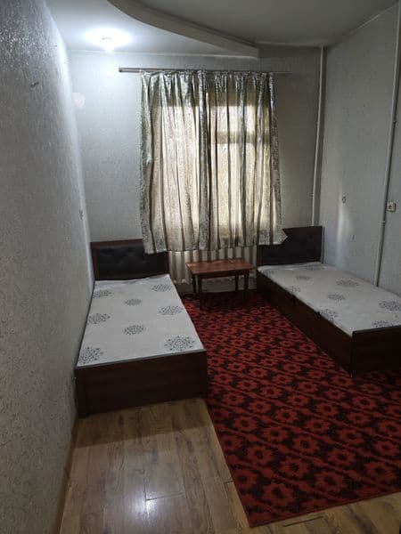 Ижарага  2 хонали Уй берилади. Яшаш шароитлари Билан. Яхши т