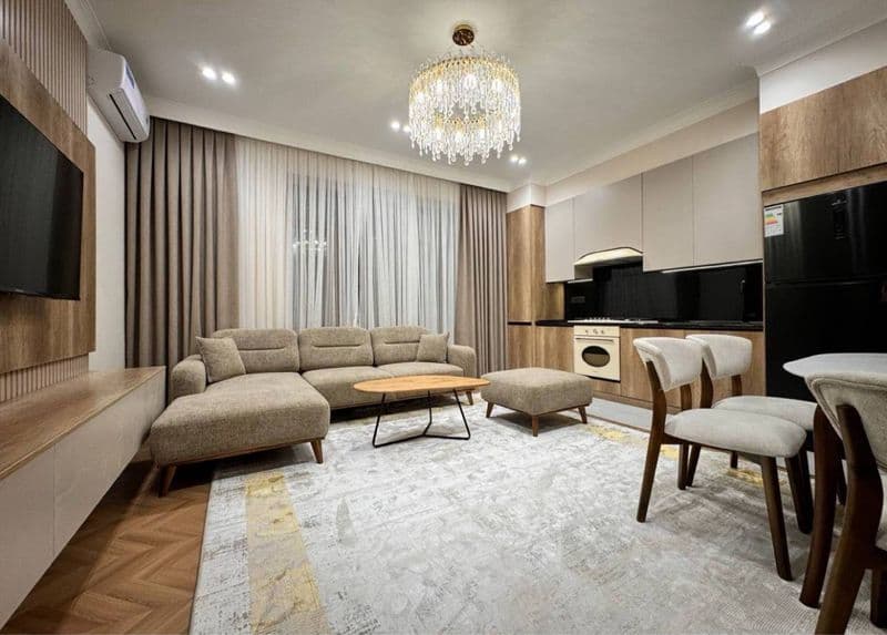 Элитный апартамент<br />
Район: Яккасарай <br />
4/5/9<br />