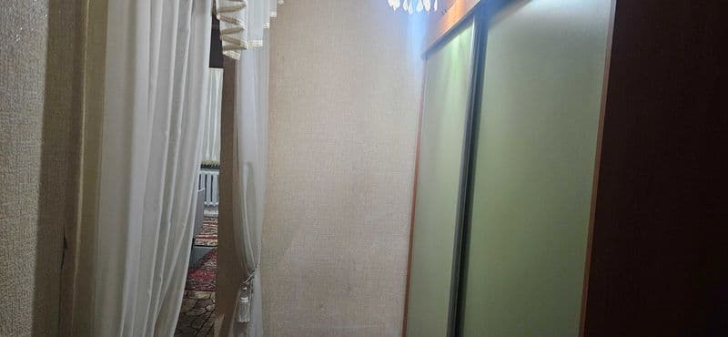 Sergeli 2- metro bekat oldida 2 xona kvartera hamma sharoiti