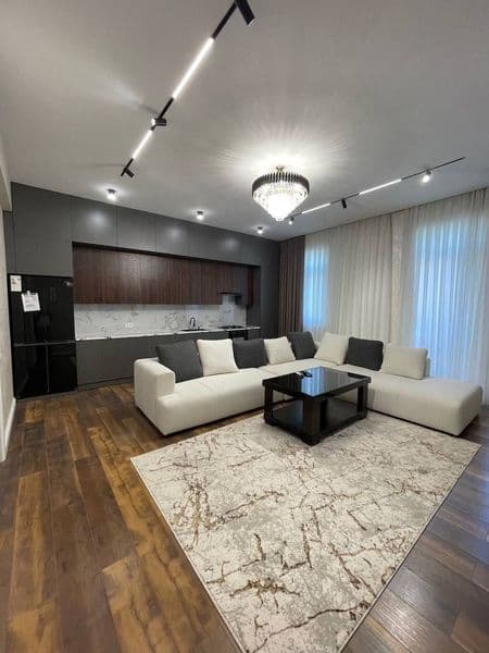 Яккасарой е Нукуская аренда ор:Глинка 3 комнтная новастройка