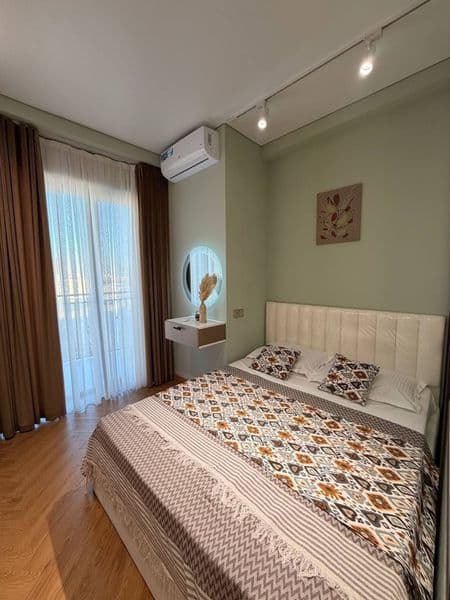 Аренда <br />
2 комнатная <br />
60 квадратных метров <br /> — фото 2