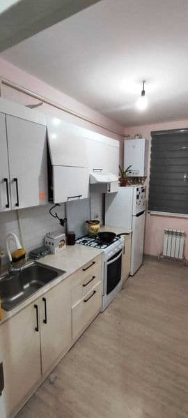 Телефон 330023002 Мирзо<br />
<br />
в квартире всё есть обс