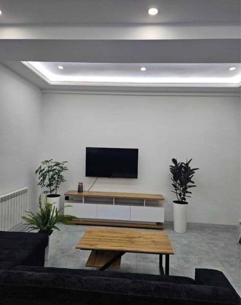 Р-Н Мирабад<br />
Махаля :Россия посольством<br />
2 Комната