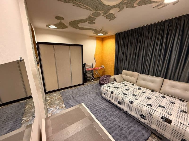 Сдаётся чистая, уютная квартира на первом этаже от собственн