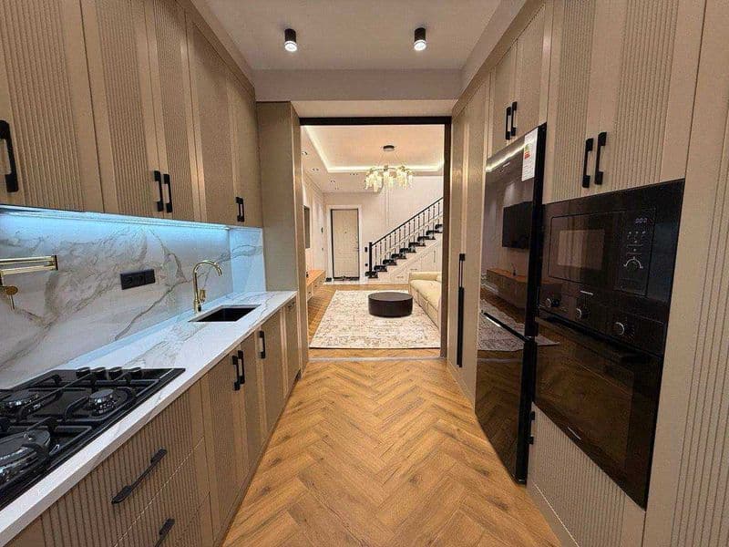 Жилой комплекс: ул. Тарас Шевченко<br />
Комнат: 4<br />
Эта — фото 4