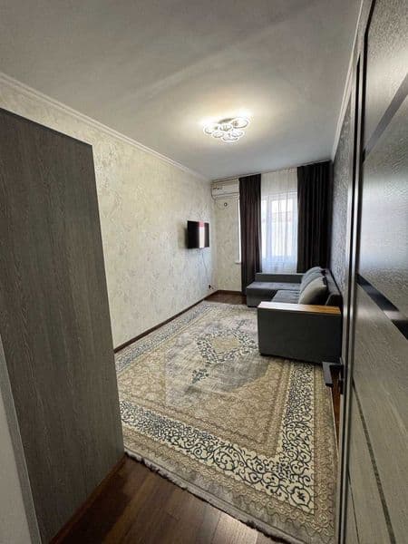 Сдается однокомнатная квартира Обод макон пятый этаж пятиэта — фото 4