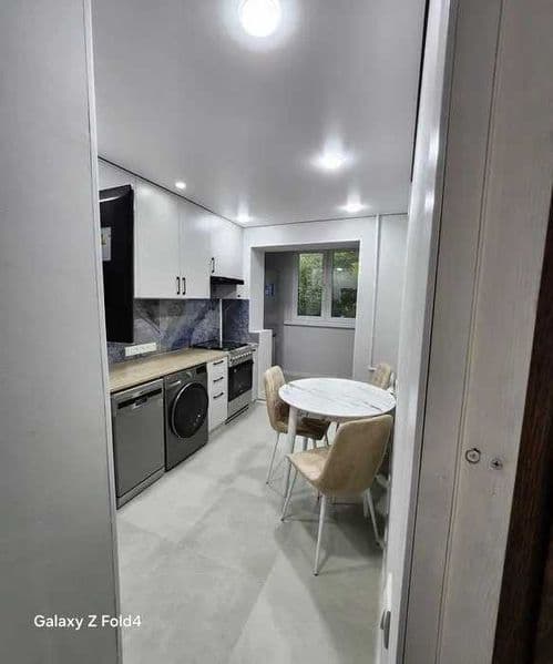 Сдаётся<br />
<br />
Район:  Мирзо Улугбекский<br />
Адрес:  — фото 4