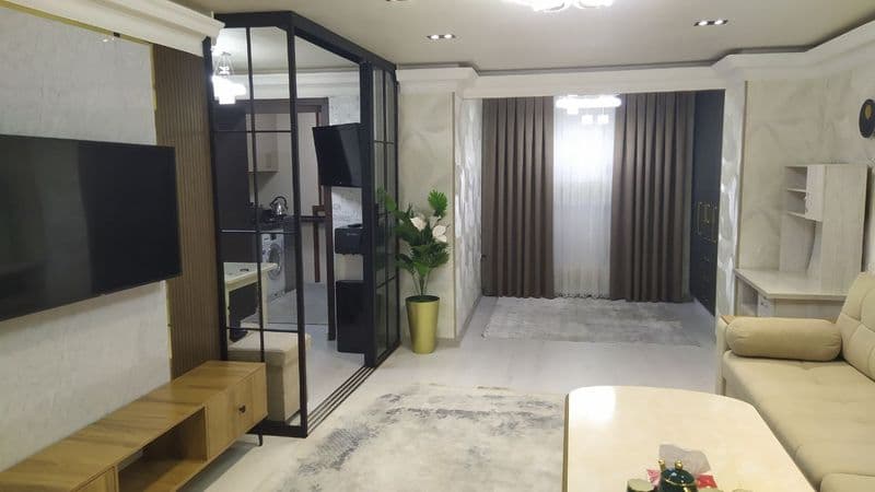 Сдаётся в аренду 2х ком квартира с евро ремонтом мебелью и т