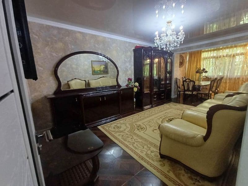 Сдаю свою квартиру без посредников на Буюк Ипак Йоли возле м