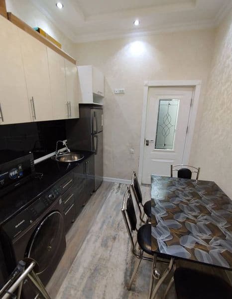 Сдаётся светлая 2-комнатная квартира рядом с метро Буюк Ипак — фото 2