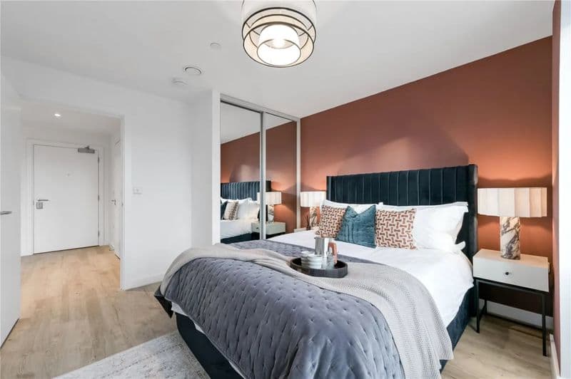 Сдаётся стильная 2-комнатная квартира в самом центре города. — фото 2