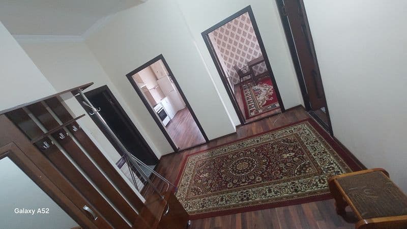 Сдаётся 2-комнатная квартира в Паркентский <br />
<br />
    — фото 4