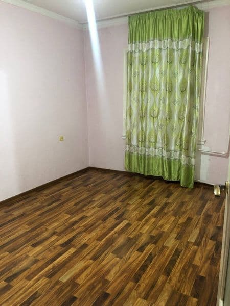 Расположено середине массива    2-этаж   балкон 2х6  пустая  — фото 4