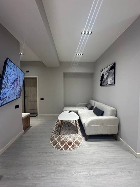 АРЕНДА<br />
Jk. Silk Road<br />
- 3 комнатная студия <br />