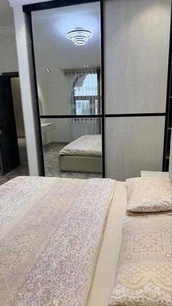 Сдаётся КЛАССНАЯ квартира<br />
<br />
• Район: Яшнабадский<