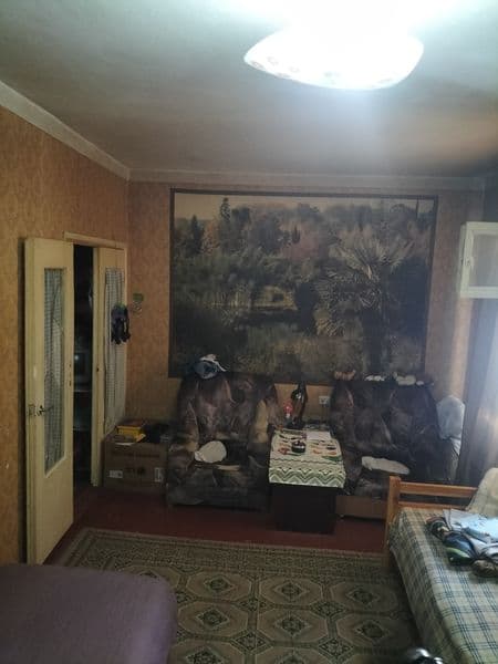 Срочно! 1 большая комната меблированная, туалет,ванна,кухня, — фото 2