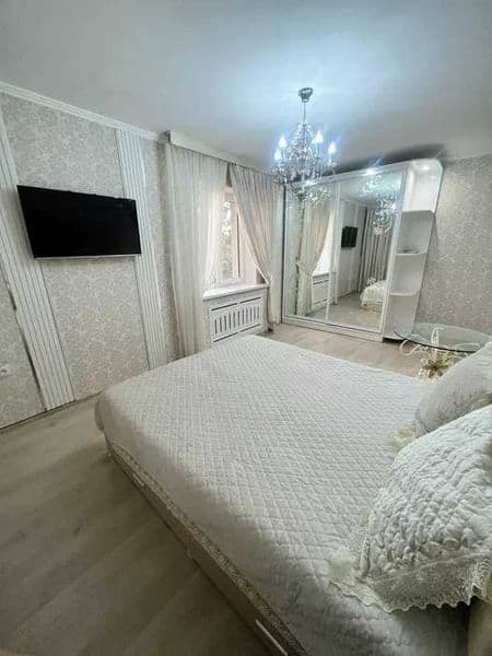 Сдаётся КЛАССНАЯ квартира<br />
<br />
 Район: Мирзо Улугбек — фото 2