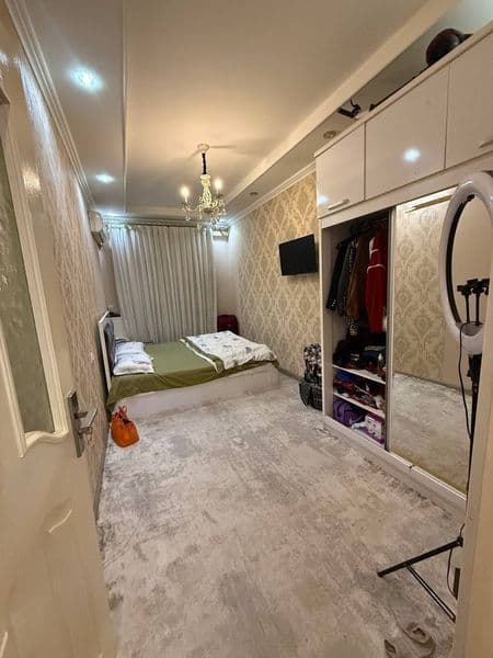 Lokatsiya: Shaharning qoq markazi! Oybek metrosidan chiqishi — фото 2