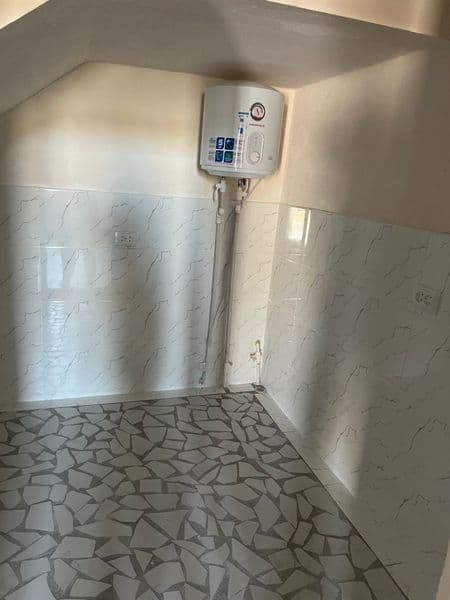 Assalomu alaykum. Hovlini boshqa kirish qismidan birxonalik  — фото 5