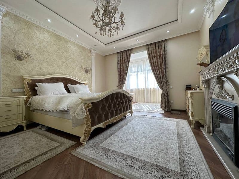 Срочно <br />
Аренда квартиры в самом центре города <br />
Г