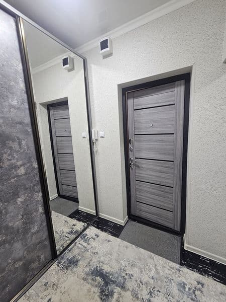 м чиланзар 200 метров напротив цветочного ряда.. 3х комн на  — фото 4